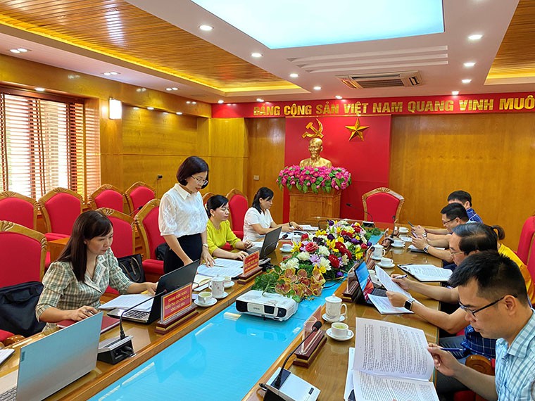 Cục Thống kê tỉnh Phú Thọ Kiểm tra sử dụng số liệu, thông tin thống kê nhà nước tại Ủy ban nhân dân (UBND) huyện Tam Nông, tỉnh Phú Thọ