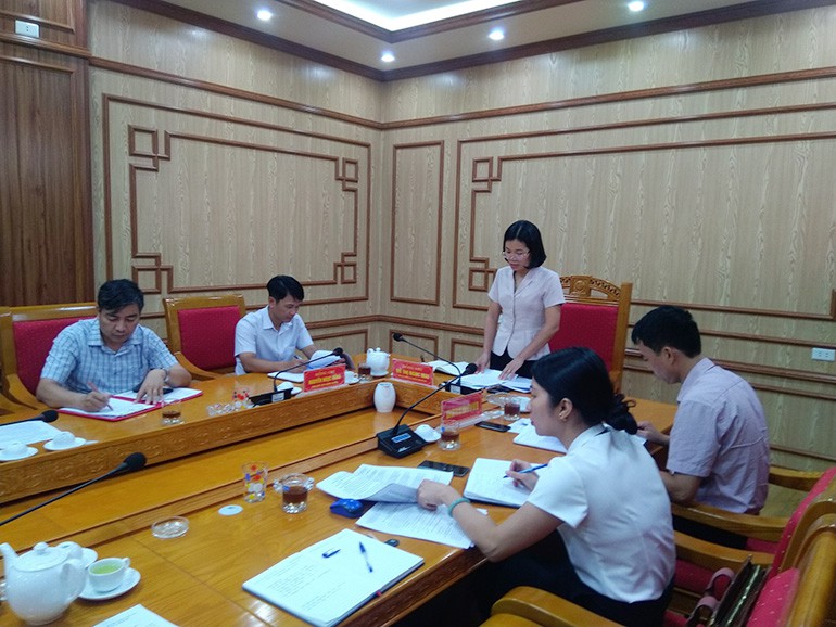 Cục Thống kê tỉnh Phú Thọ thực hiện Kiểm tra sử dụng số liệu, thông tin thống kê nhà nước tại Ủy ban nhân dân huyện Hạ Hòa, tỉnh Phú Thọ